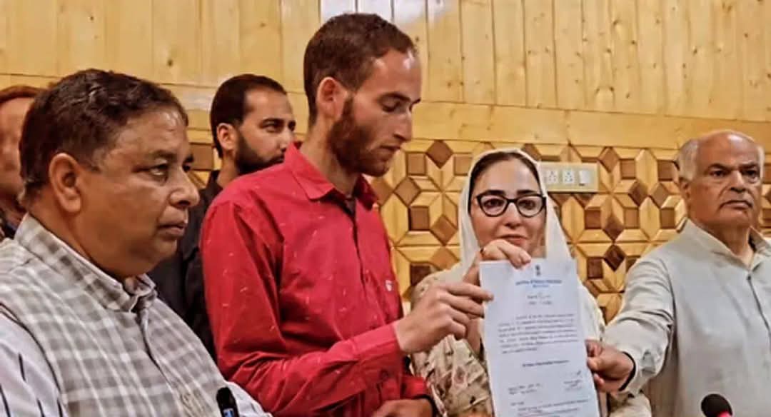 'Waqf Board Chairperson Hands Over Job Letter to Pahalgam Braveheart's Brother'